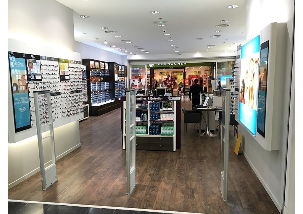 Opticien Afflelou CESSON C.C. Auchan BOISSENART 77240