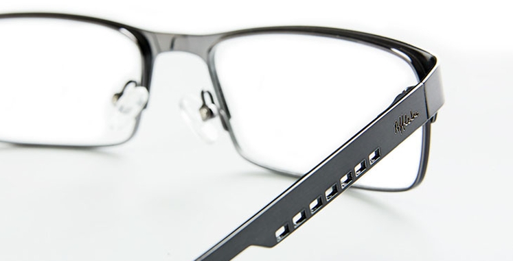 Óculos graduados homem HUGO BK (TCHIN-TCHIN +1€) preto
