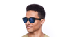 LUNETTES DE SOLEIL homme GEANT écaille/bleu - vue de 3/4